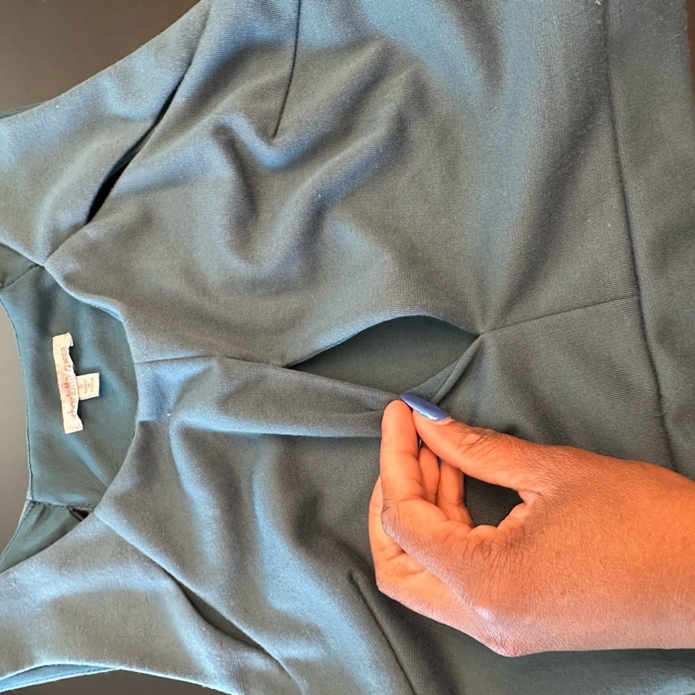 Women's Blue Sleeveless Top - Picture 2 of 4